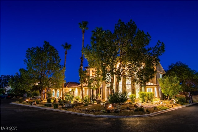 1890 Pago Ct, Las Vegas, NV 89117 - view of front of property featuring a tile roof and stucco siding
