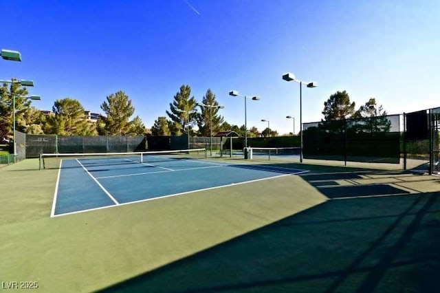 71 Fountainhead Cir, Henderson, NV 89052 - photo 59