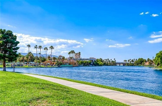 3125 N Buffalo Dr Unit 1090, Las Vegas, NV 89128 - water view