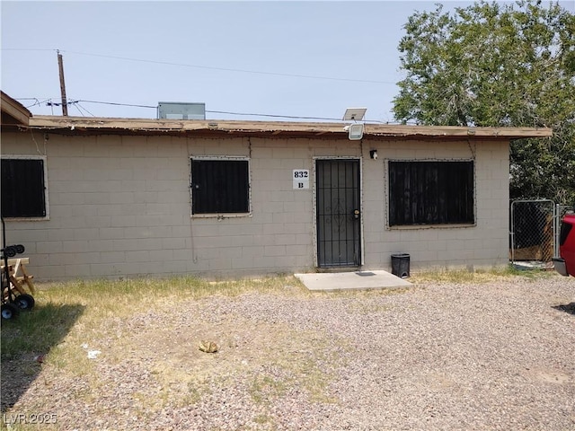 832 Hart Ave, Las Vegas, NV 89106 - view of front of home featuring concrete block siding