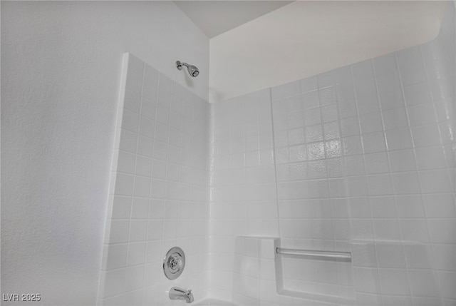 3448 Twilight Star Dr, Las Vegas, NV 89117 - bathroom view of bathing tub / shower combination