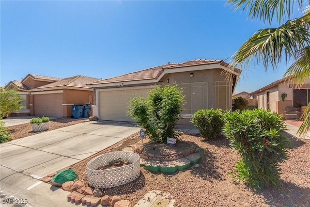 6489 Coldwater Bay Dr, Las Vegas, NV 89122 - photo 5