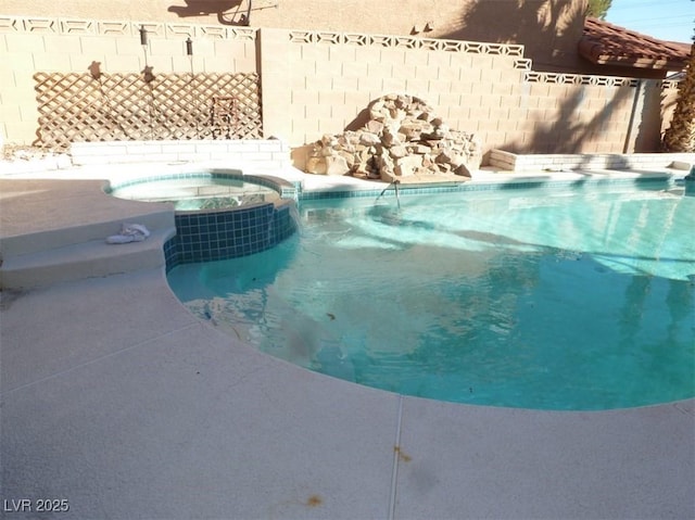 7604 Cruz Bay Ct, Las Vegas, NV 89128 - photo 33