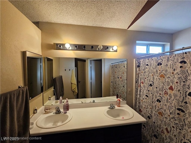 2117 Ullom Dr, Las Vegas, NV 89108 - photo 11