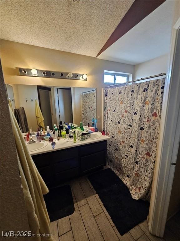 2117 Ullom Dr, Las Vegas, NV 89108 - photo 12