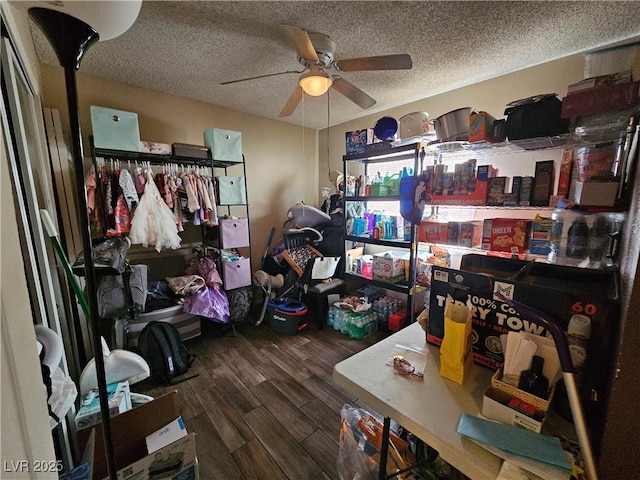2117 Ullom Dr, Las Vegas, NV 89108 - photo 14