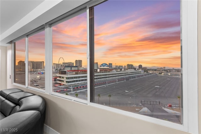 205 E Harmon Ave Unit 1012, Las Vegas, NV 89169 - photo 78