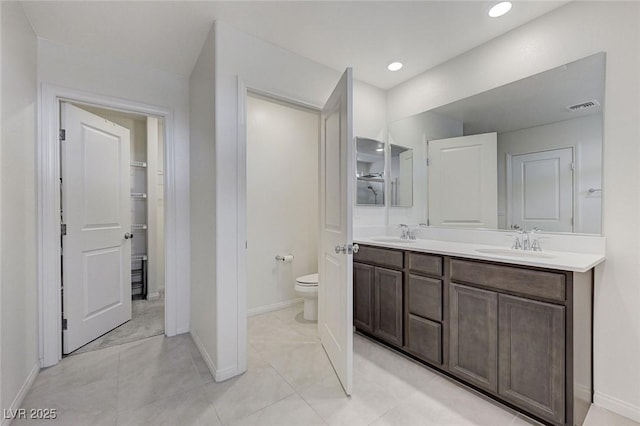 4133 Golden Fleece Ave, Las Vegas, NV 89141 - full bath featuring double vanity and recessed lighting