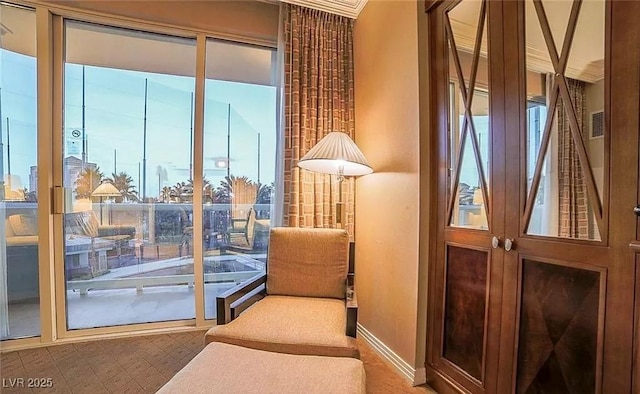 125 E Harmon Ave Unit 220, Las Vegas, NV 89109 - entryway with baseboards