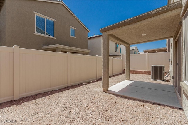 6443 Burlap Ct, Las Vegas, NV 89122 - fenced backyard featuring a patio