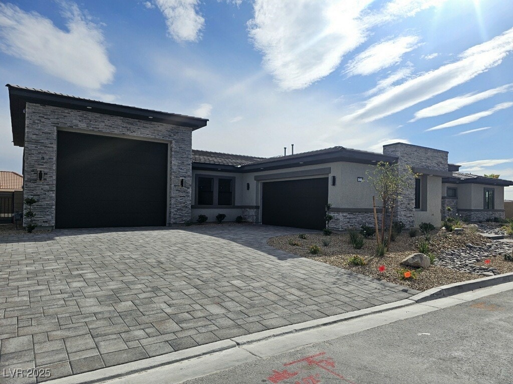 9288 Fountain Creek Ct, Las Vegas, NV 89139 - photo 2