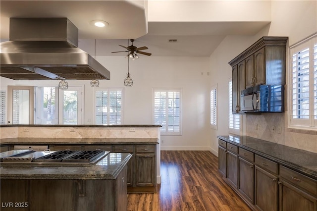 9904 Moonridge Ct, Las Vegas, NV 89134 - photo 20