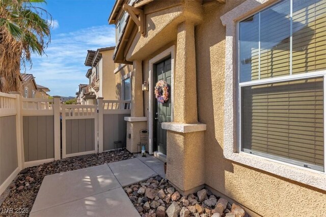 944 Wembly Hills Pl, Henderson, NV 89011 - photo 2