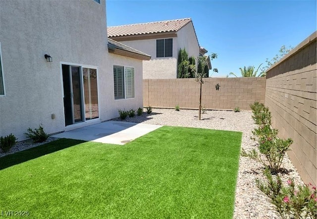 2648 Blairgowrie Dr, Henderson, NV 89044 - fenced backyard featuring a patio