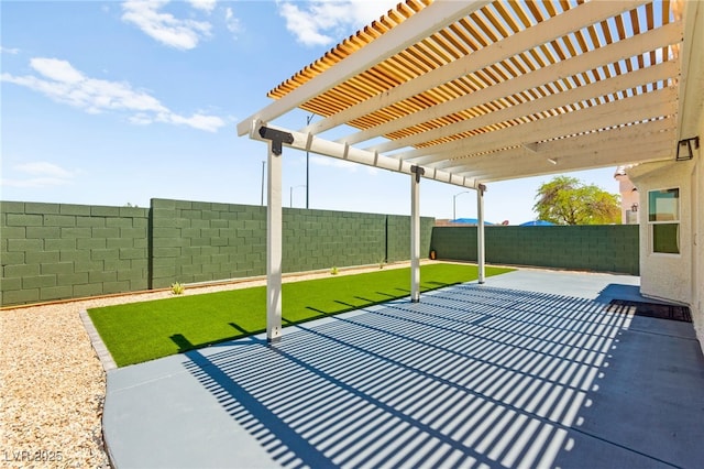 1904 Leaning Pine Way, Las Vegas, NV 89128 - fenced backyard featuring a patio and a pergola