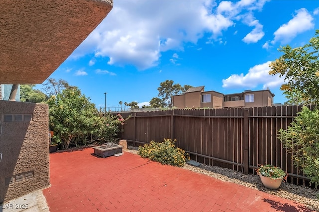 1467 Hialeah Dr Unit C, Las Vegas, NV 89119 - view of patio / terrace