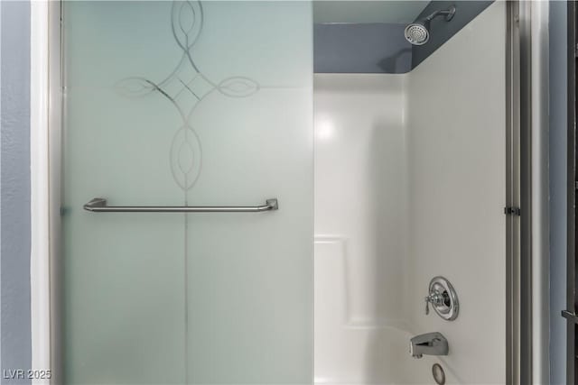 1905 Las Verdes St, Las Vegas, NV 89102 - bathroom with  shower combination