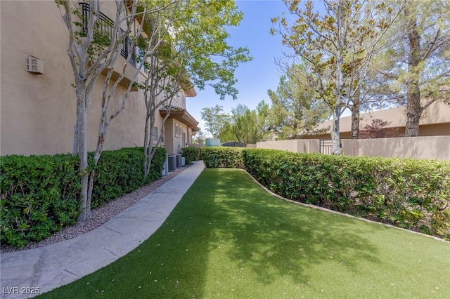 9801 Orient Express Ct, Las Vegas, NV 89145 - view of yard