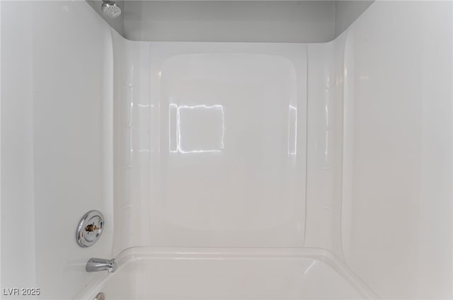 2222 N Martin L King Blvd, Las Vegas, NV 89106 - full bath featuring  shower combination
