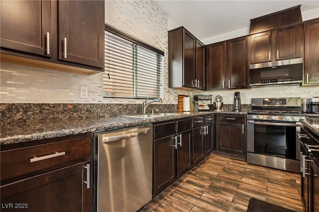 10612 Capitol Peak Ave, Las Vegas, NV 89166 - photo 15