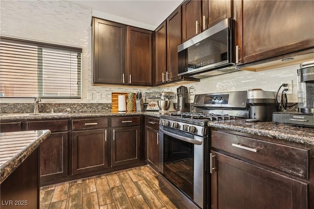 10612 Capitol Peak Ave, Las Vegas, NV 89166 - photo 18
