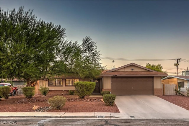 5048 Champions Ave, Las Vegas, NV 89142 - photo 8