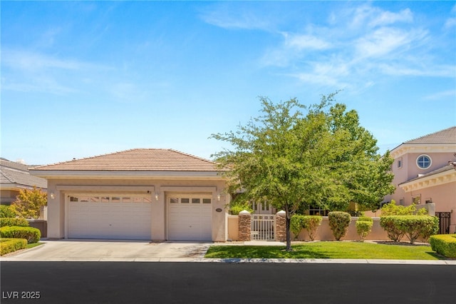 1932 Glenview Dr, Las Vegas, NV 89134 - photo 1