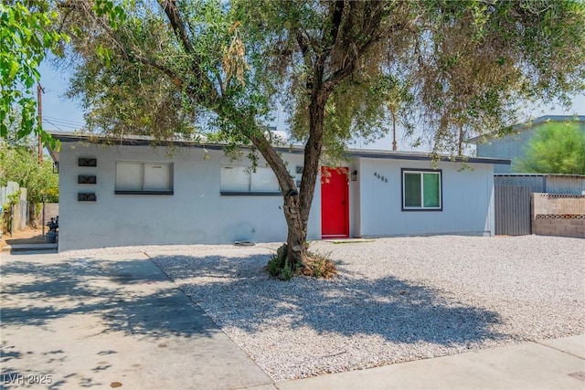 4686 Gabriel Dr, Las Vegas, NV 89121 - photo 2