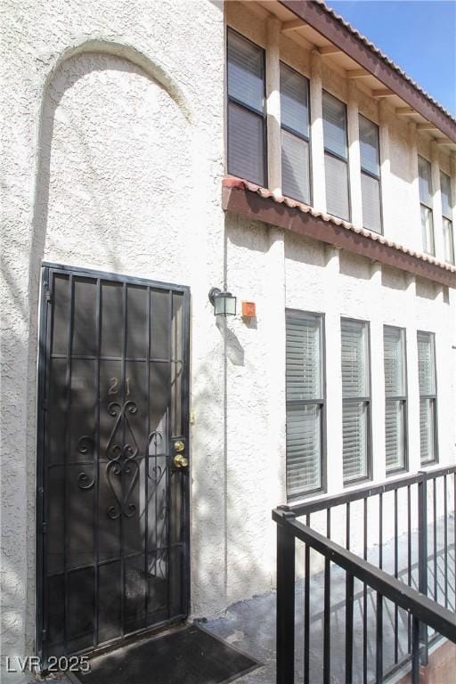 2080 Karen Ave Unit 21, Las Vegas, NV 89169 - photo 1