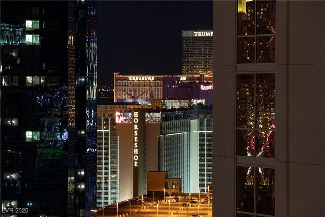 145 E Harmon Ave Unit 2917, Las Vegas, NV 89109 - photo 47
