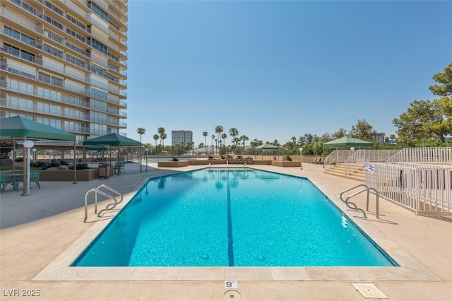 3111 Bel Air Dr Unit 18C, Las Vegas, NV 89109 - photo 21