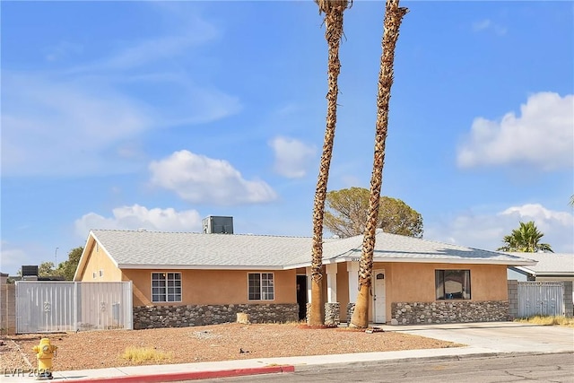 5812 Maynard Ave, Las Vegas, NV 89108 - photo 1