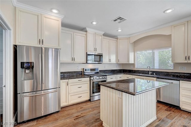 5549 Green Ferry Ave, Las Vegas, NV 89131 - photo 4