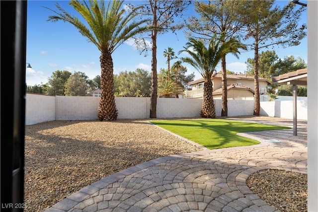2813 Crystal Bay Dr, Las Vegas, NV 89117 - photo 27