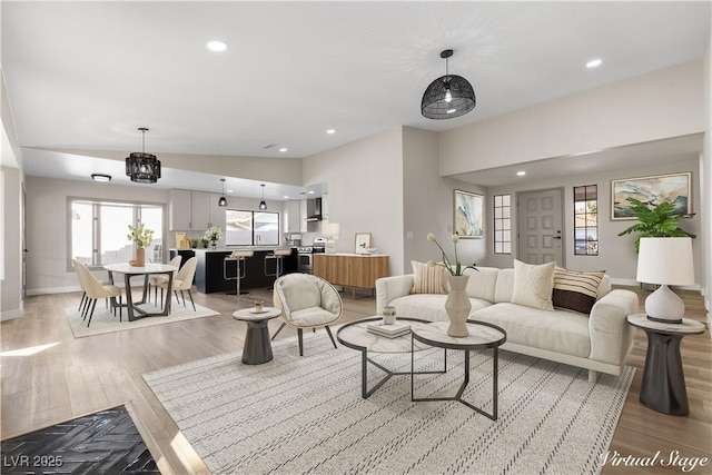 2813 Crystal Bay Dr, Las Vegas, NV 89117 - photo 3