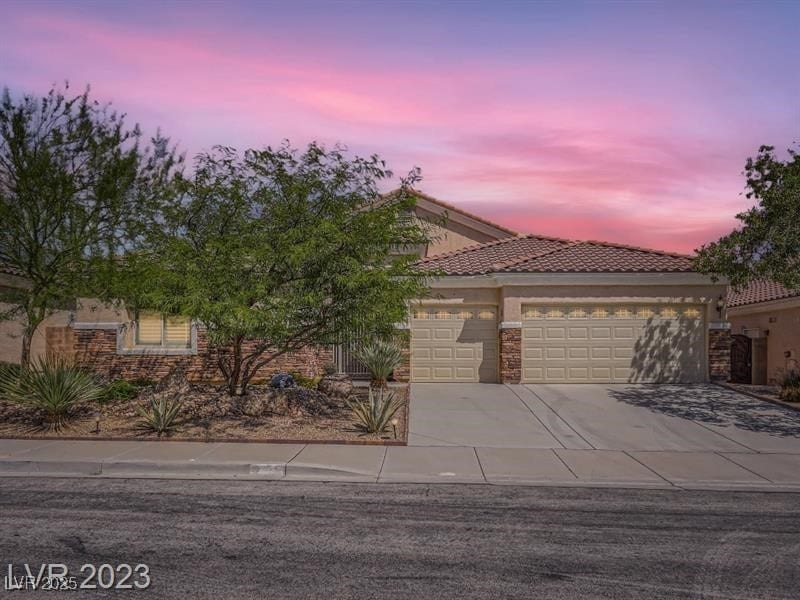 9320 Column Cactus St, Las Vegas, NV 89139 - photo 1
