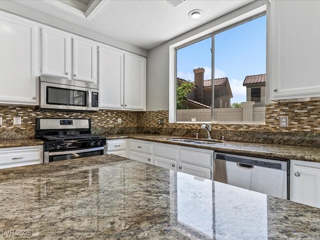 9772 Horse Back Cir, Las Vegas, NV 89117 - photo 8