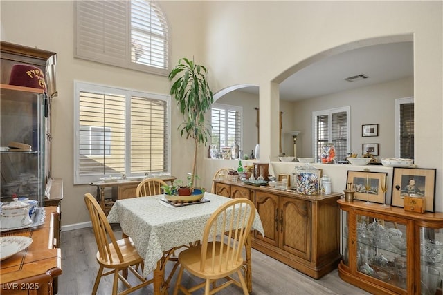 817 E Ln Madre Way N, Las Vegas, NV 89081 - photo 4
