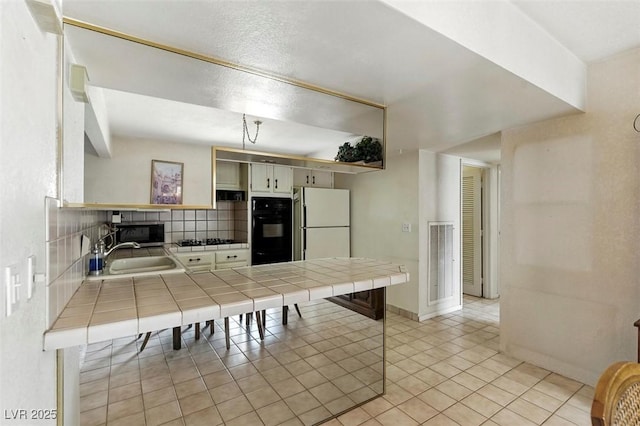3573 Legendary Dr, Las Vegas, NV 89121 - photo 12