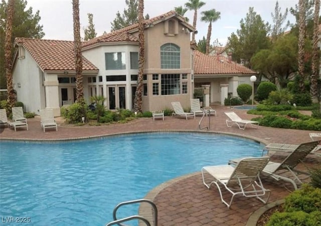 75 N Valle Verde Dr Unit 213, Henderson, NV 89074 - photo 1