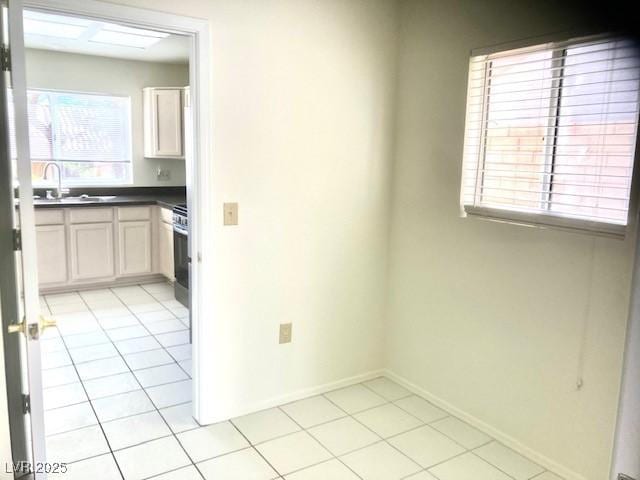 2520 Silverton Dr, Las Vegas, NV 89134 - photo 4