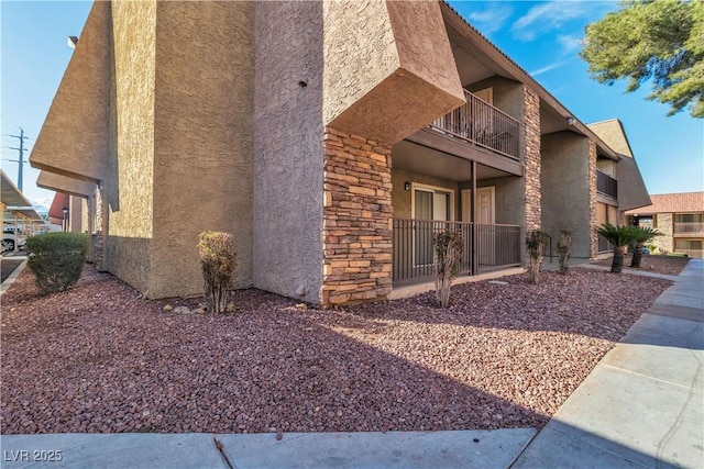 5009 Indian River Dr Unit 153, Las Vegas, NV 89103 - photo 2