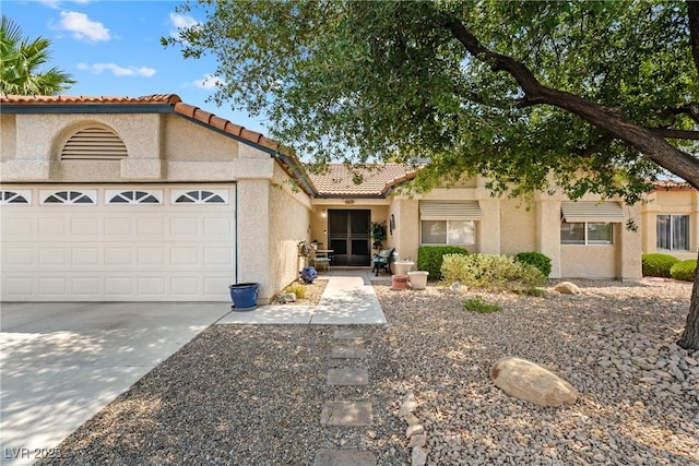 6629 Coastal Breeze Ct, Las Vegas, NV 89108 - photo 16