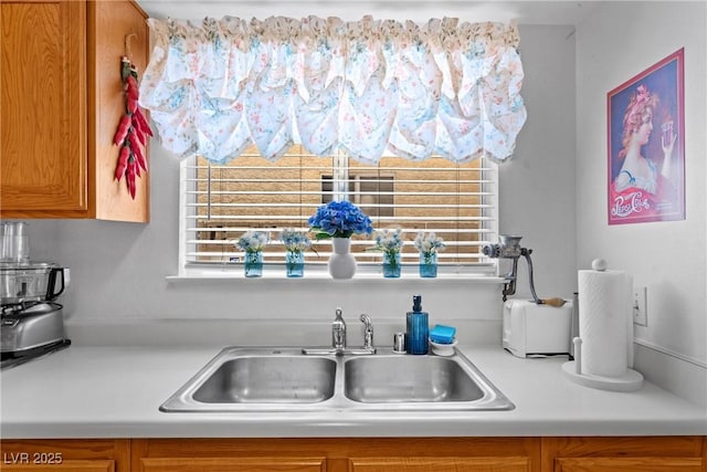 6629 Coastal Breeze Ct, Las Vegas, NV 89108 - photo 41