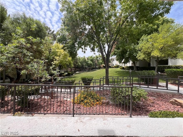 10211 Red Pueblo Pl Unit 103, Las Vegas, NV 89144 - photo 2