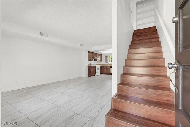 5606 W Lake Mead Blvd, Las Vegas, NV 89108 - photo 10