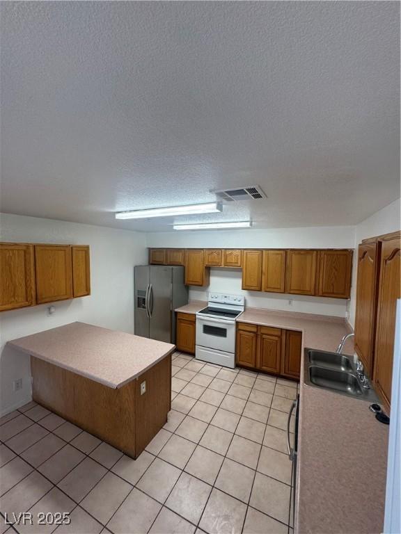 6229 W Oakey Blvd, Las Vegas, NV 89146 - photo 2