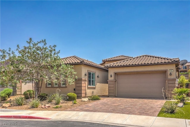 933 Everest Peak Ave, Henderson, NV 89012 - photo 2