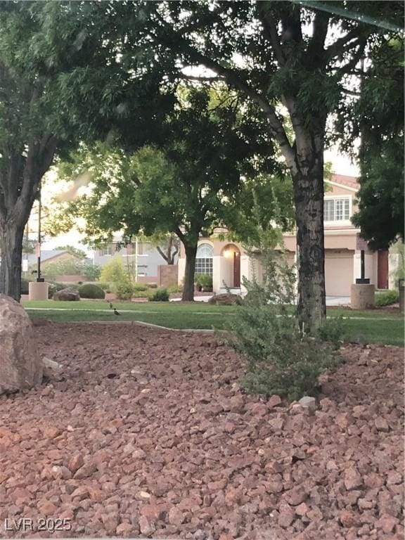 10122 Quilt Tree St, Las Vegas, NV 89183 - photo 13