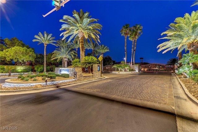 109 S Buteo Woods Ln, Las Vegas, NV 89144 - photo 53